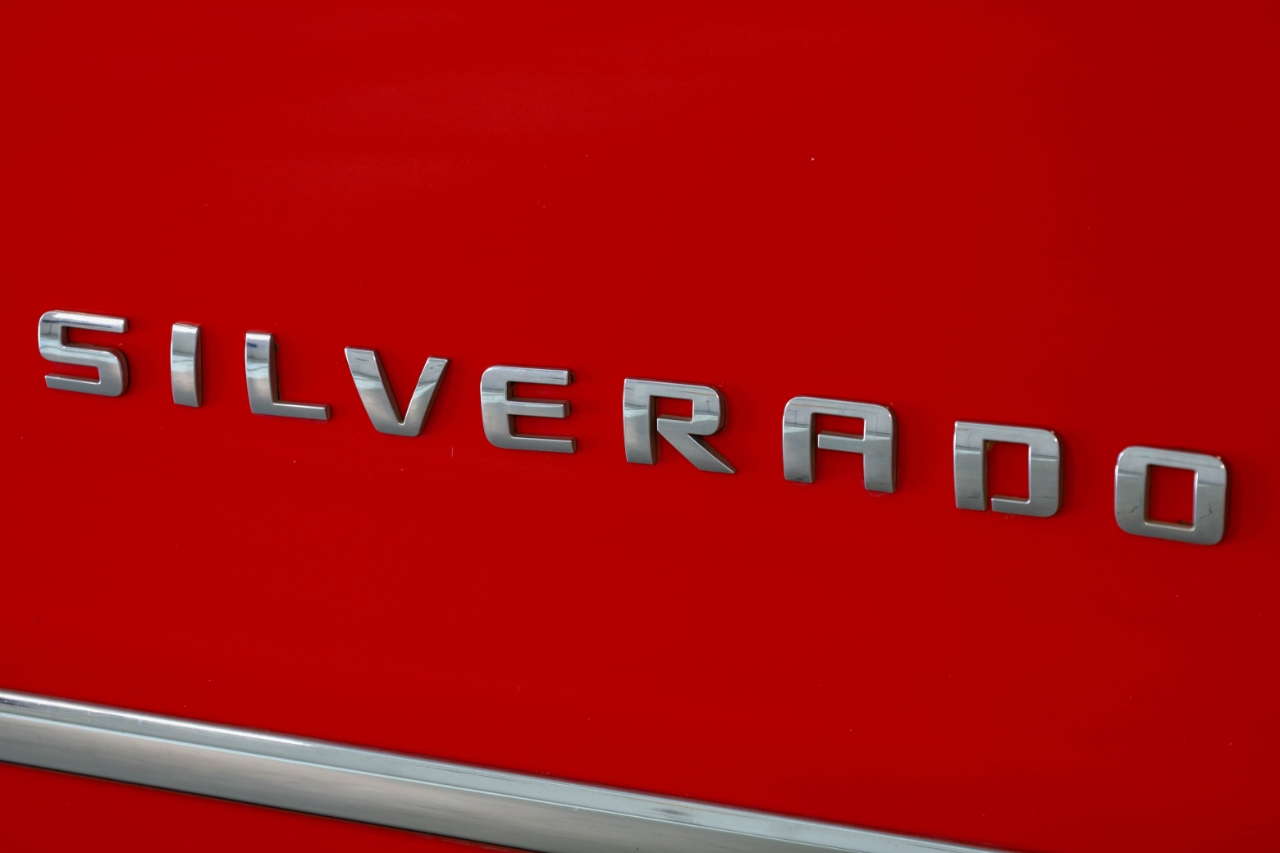 Chevrolet Silverado 1500 4WD Crew Cab 143.5" LTZ w/1LZ 2017