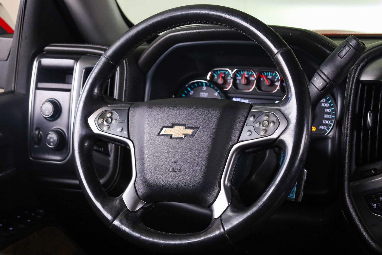 Chevrolet Silverado 1500 4WD Crew Cab 143.5" LTZ w/1LZ 2017