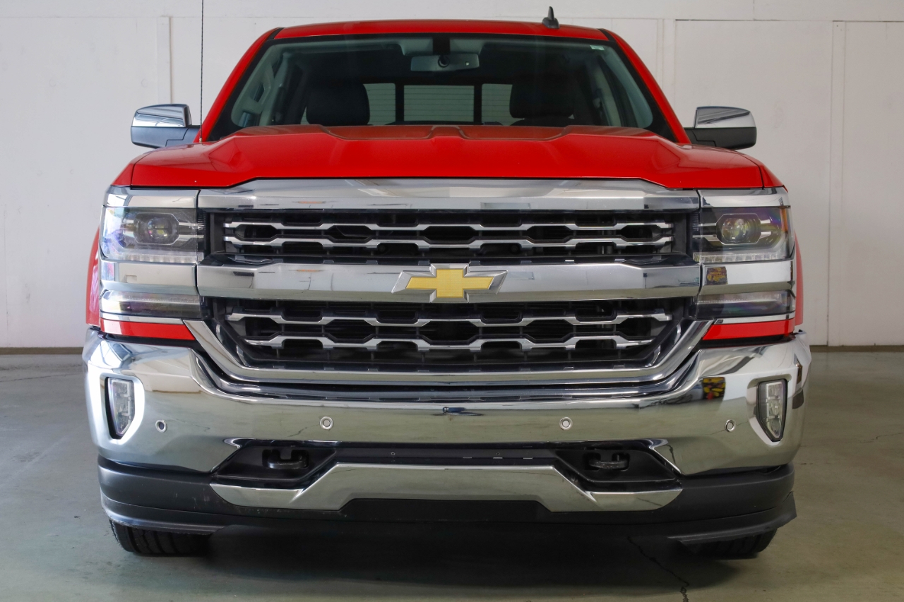 Chevrolet Silverado 1500 4WD Crew Cab 143.5" LTZ w/1LZ 2017
