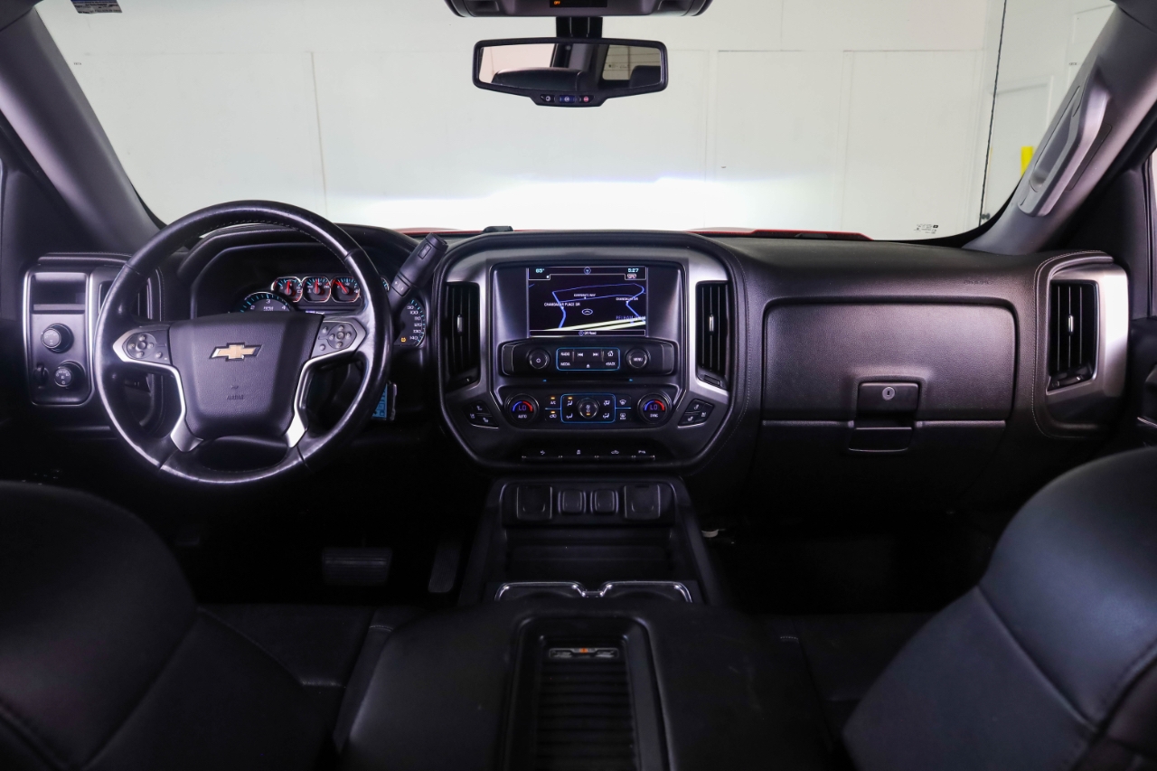 Chevrolet Silverado 1500 4WD Crew Cab 143.5" LTZ w/1LZ 2017