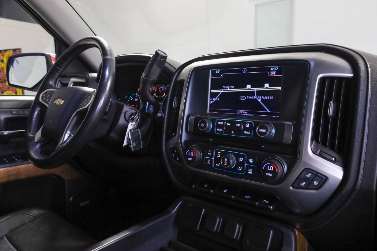 Chevrolet Silverado 1500 4WD Crew Cab 143.5" LTZ w/1LZ 2017