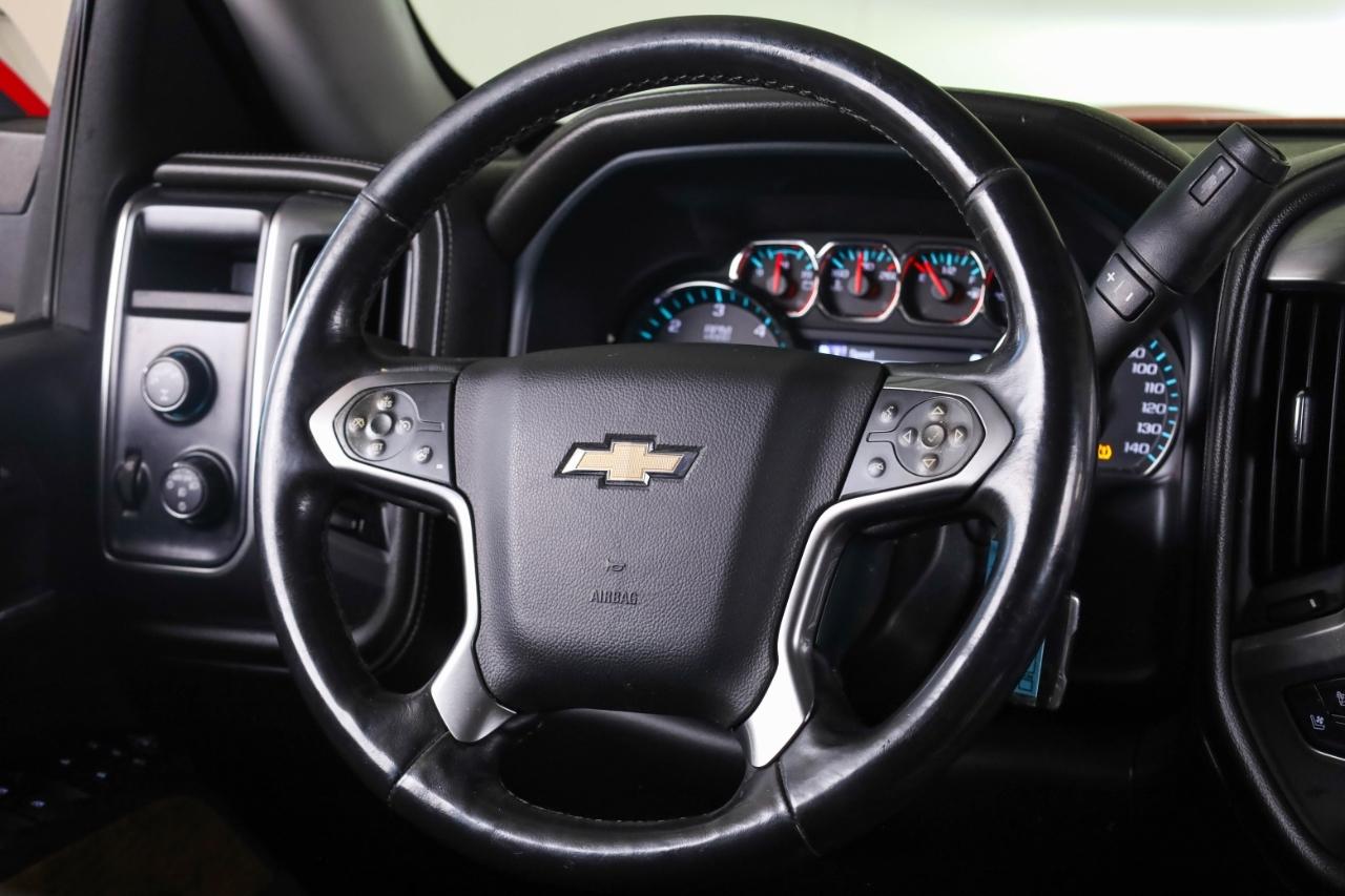 Chevrolet Silverado 1500 4WD Crew Cab 143.5" LTZ w/1LZ 2017