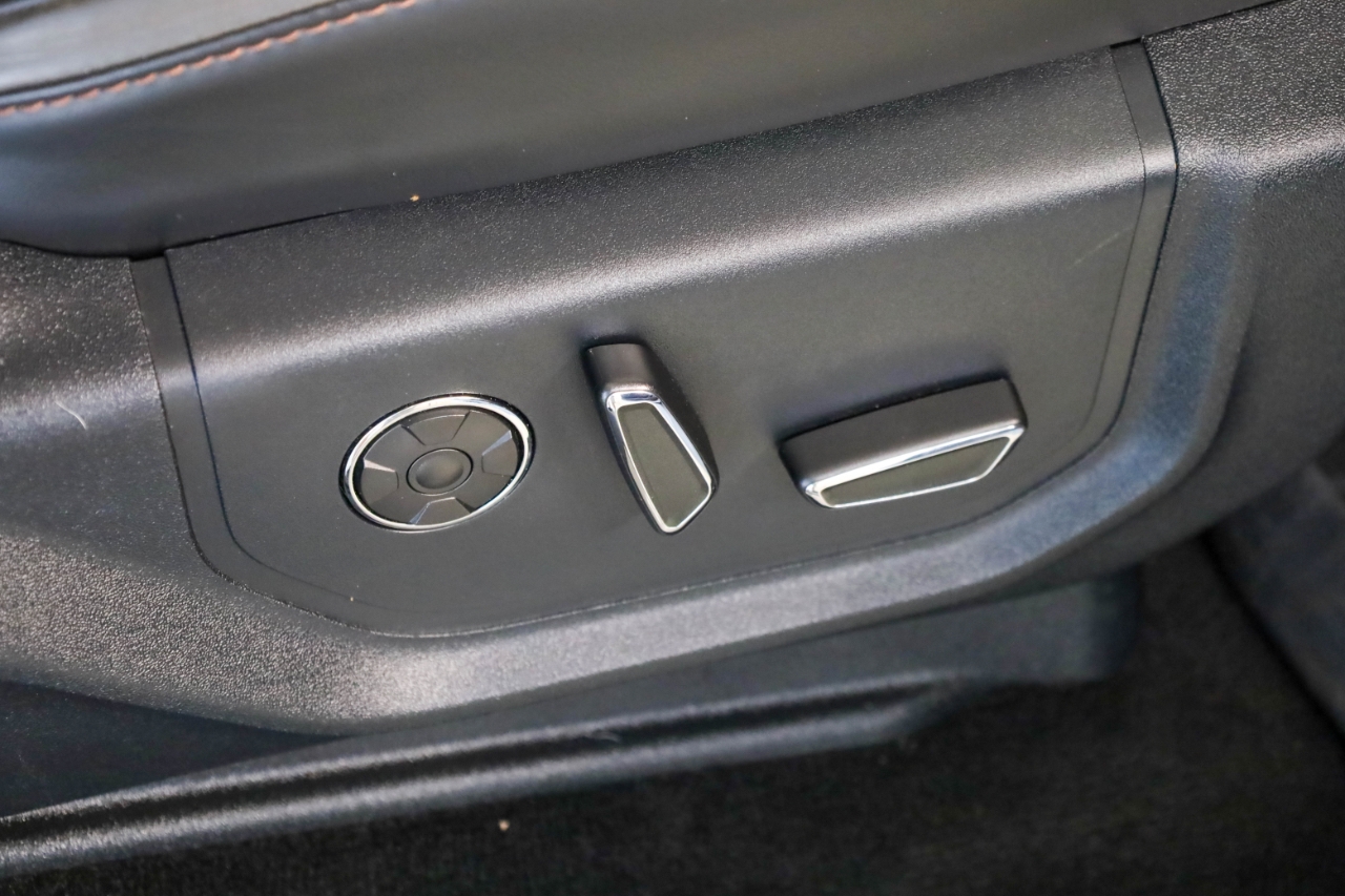 Ford F-150 King Ranch 4WD SuperCrew 5.5' Box 2019 Ford F-150 King Ranch 4WD SuperCrew 5.5' Box 2019