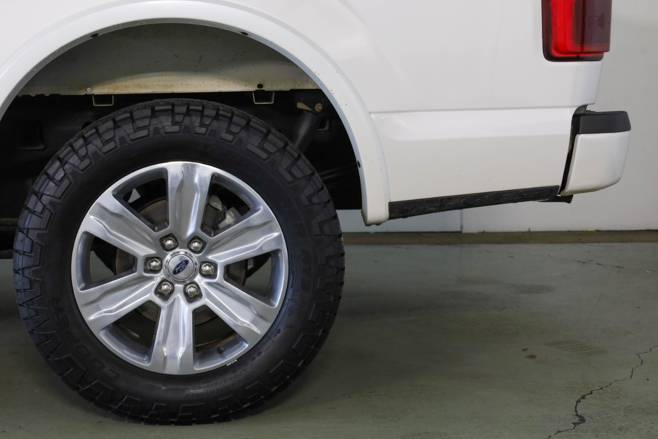 Ford F-150 King Ranch 4WD SuperCrew 5.5' Box 2019 Ford F-150 King Ranch 4WD SuperCrew 5.5' Box 2019