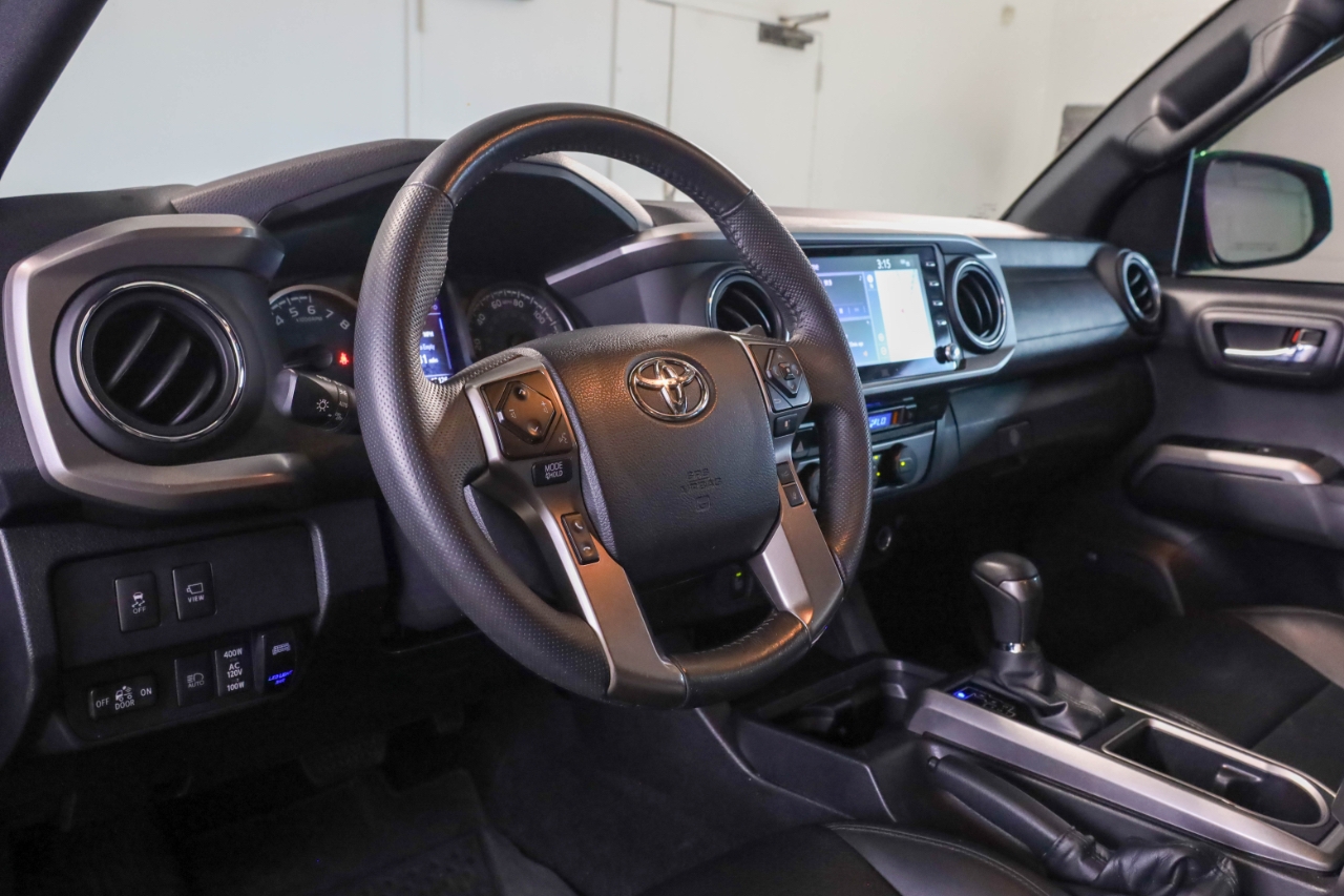 Toyota Tacoma 4WD Limited Double Cab 5' Bed V6 AT (Natl) 2023