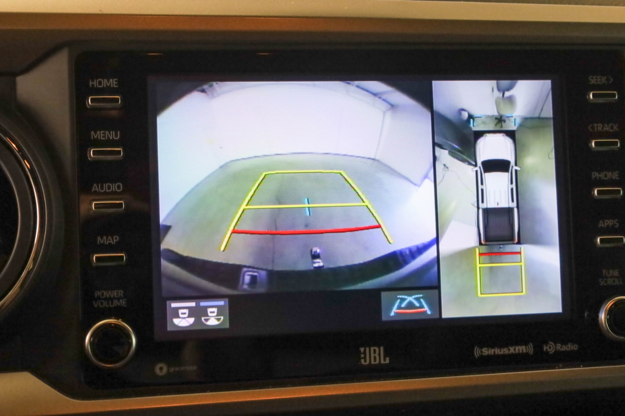 Toyota Tacoma 4WD Limited Double Cab 5' Bed V6 AT (Natl) 2023