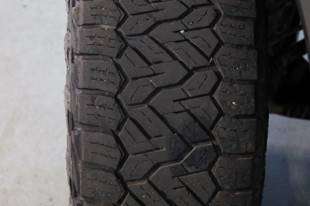 Toyota Tacoma 4WD Limited Double Cab 5' Bed V6 AT (Natl) 2023