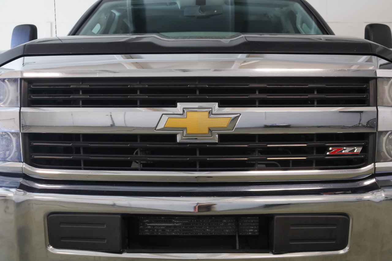 Chevrolet Silverado 2500HD 4WD Crew Cab 153.7" LT 2015 Chevrolet Silverado 2500HD 4WD Crew Cab 153.7" LT 2015