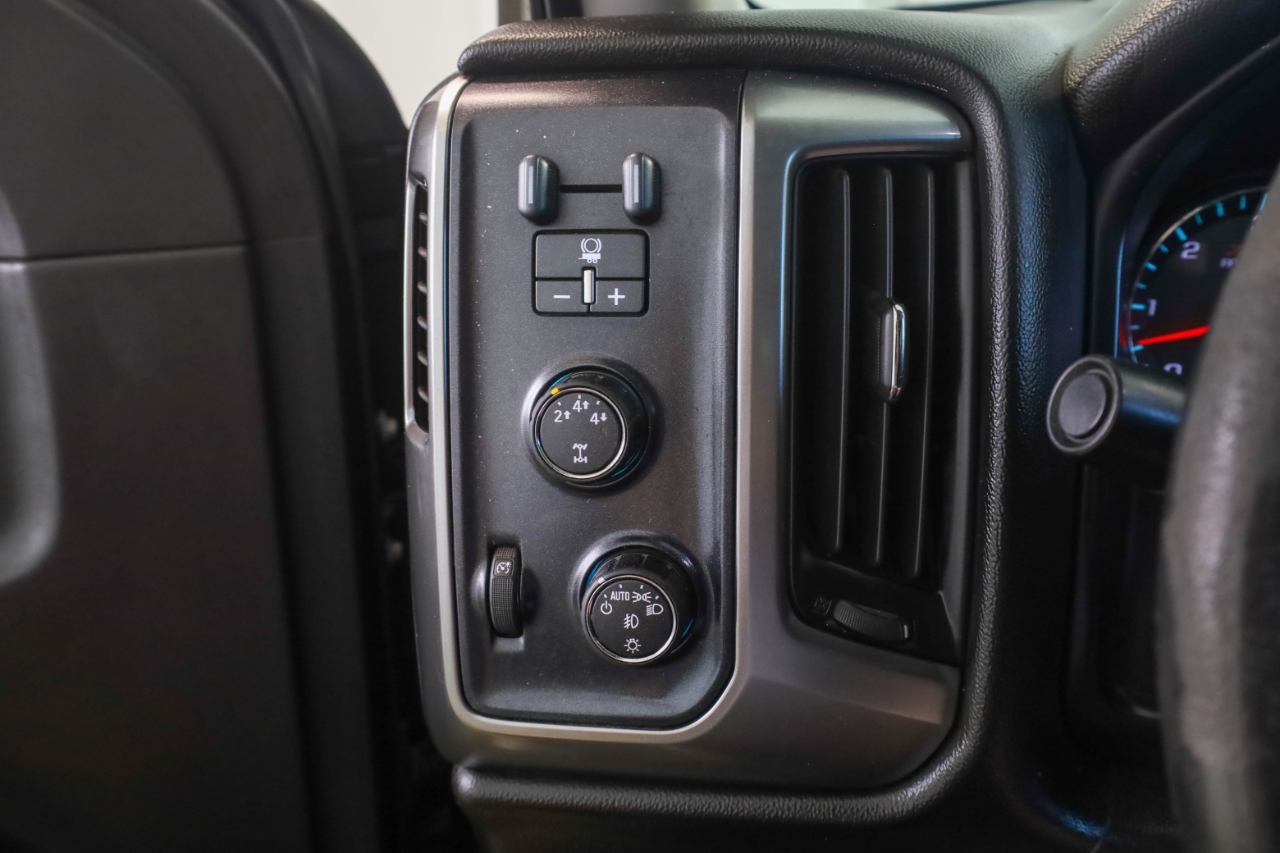 Chevrolet Silverado 2500HD 4WD Crew Cab 153.7" LT 2015 Chevrolet Silverado 2500HD 4WD Crew Cab 153.7" LT 2015