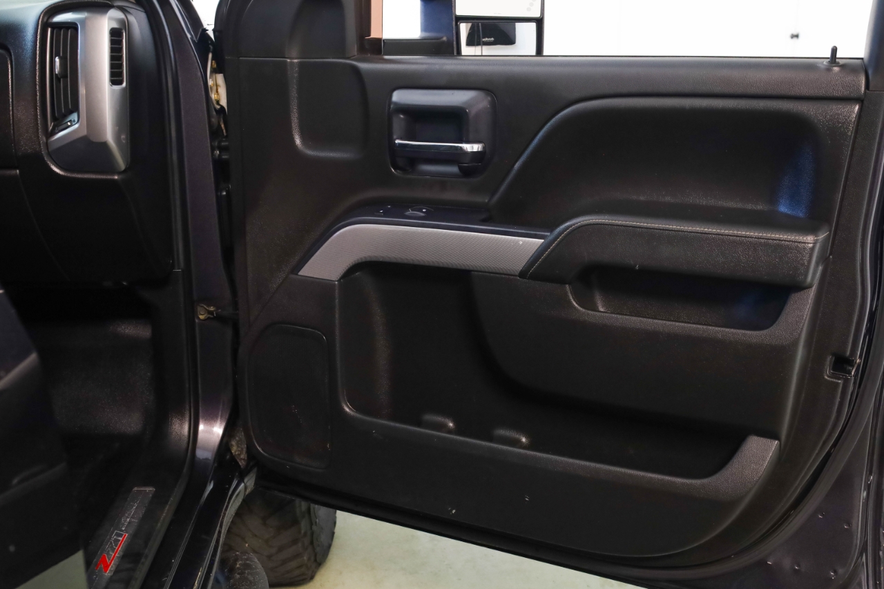 Chevrolet Silverado 2500HD 4WD Crew Cab 153.7" LT 2015 Chevrolet Silverado 2500HD 4WD Crew Cab 153.7" LT 2015