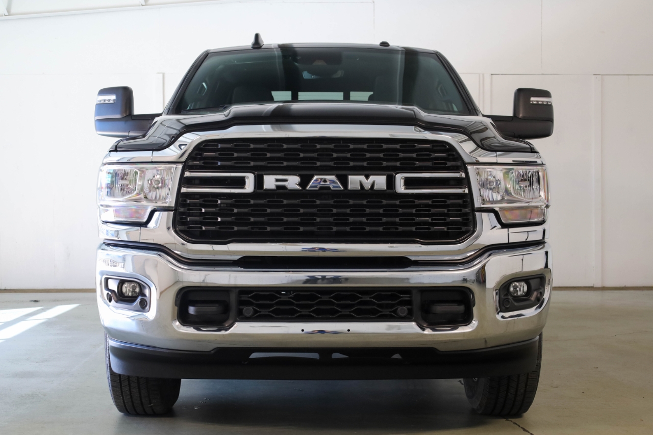 RAM 2500 Big Horn 4x4 Crew Cab 6'4" Box 2024 RAM 2500 Big Horn 4x4 Crew Cab 6'4" Box 2024