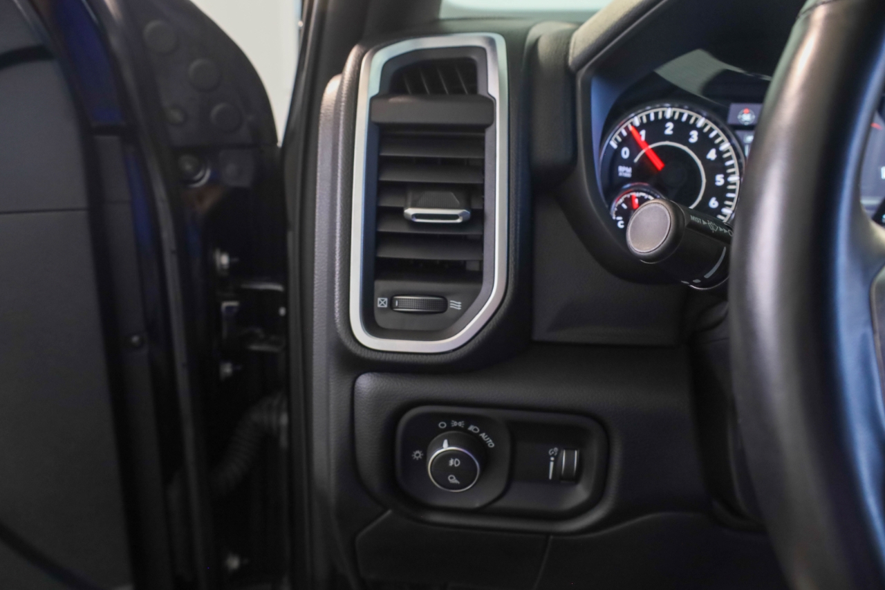 RAM 2500 Big Horn 4x4 Crew Cab 6'4" Box 2024 RAM 2500 Big Horn 4x4 Crew Cab 6'4" Box 2024