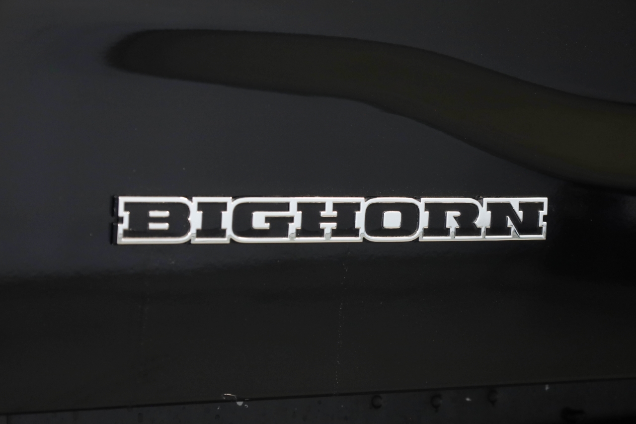 RAM 2500 Big Horn 4x4 Crew Cab 6'4" Box 2024 RAM 2500 Big Horn 4x4 Crew Cab 6'4" Box 2024