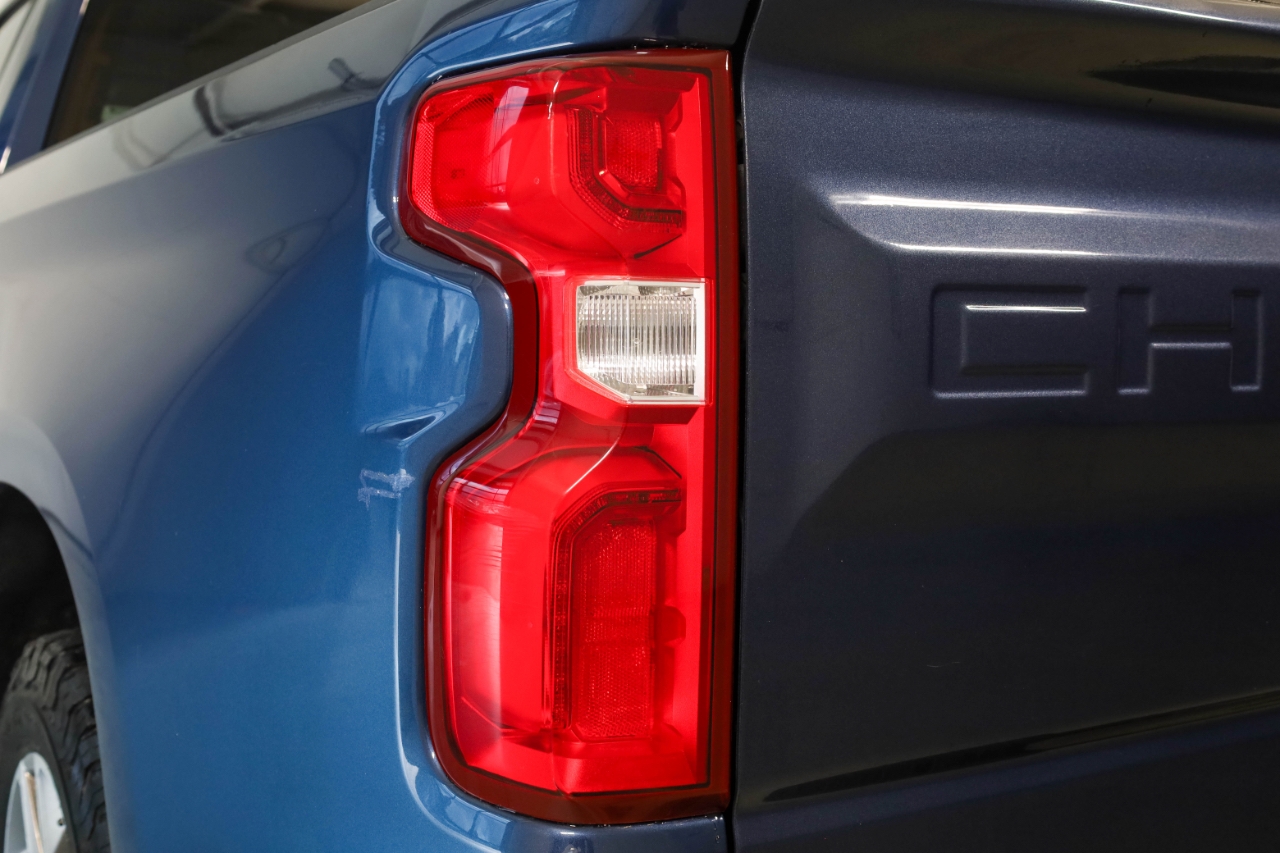 Chevrolet Silverado 1500 4WD Crew Cab 147" RST 2021