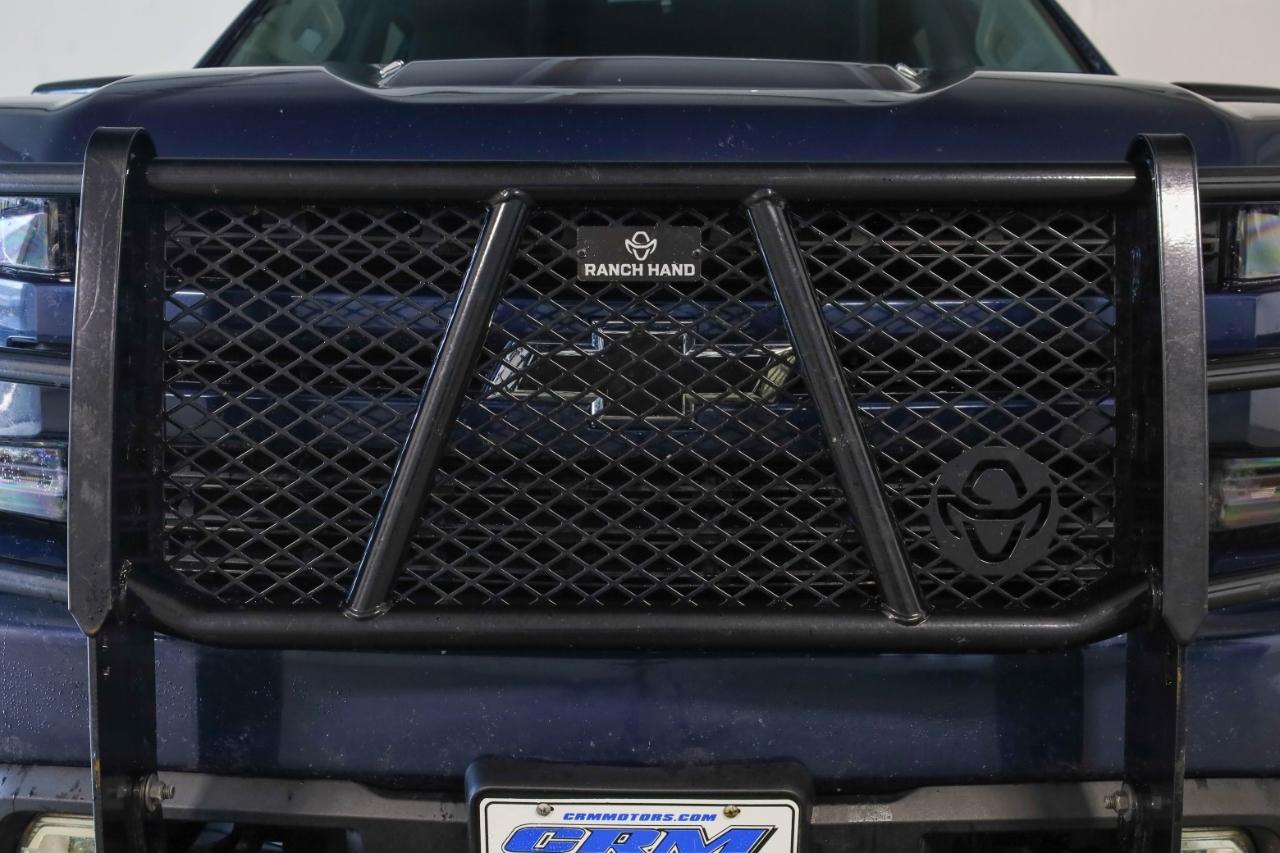 Chevrolet Silverado 1500 4WD Crew Cab 147" RST 2021