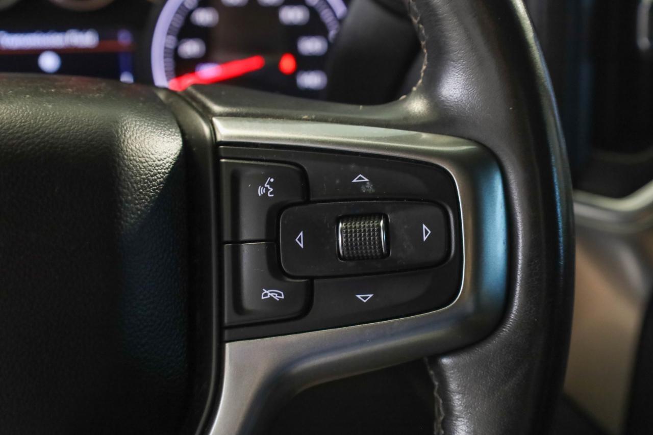 Chevrolet Silverado 1500 4WD Crew Cab 147" RST 2021