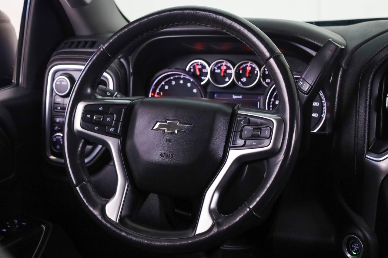 Chevrolet Silverado 1500 4WD Crew Cab 147" RST 2021