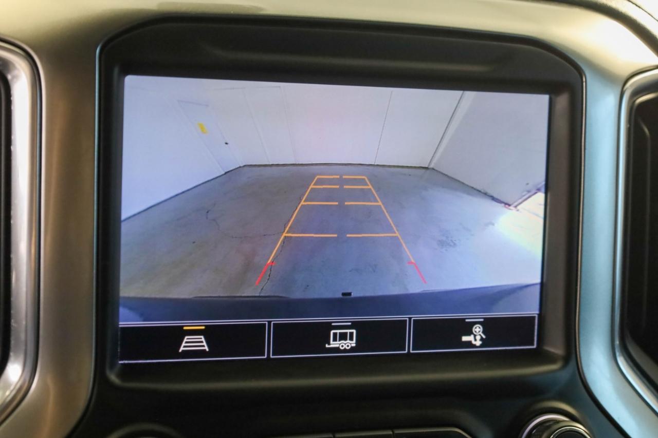 Chevrolet Silverado 1500 4WD Crew Cab 147" RST 2021