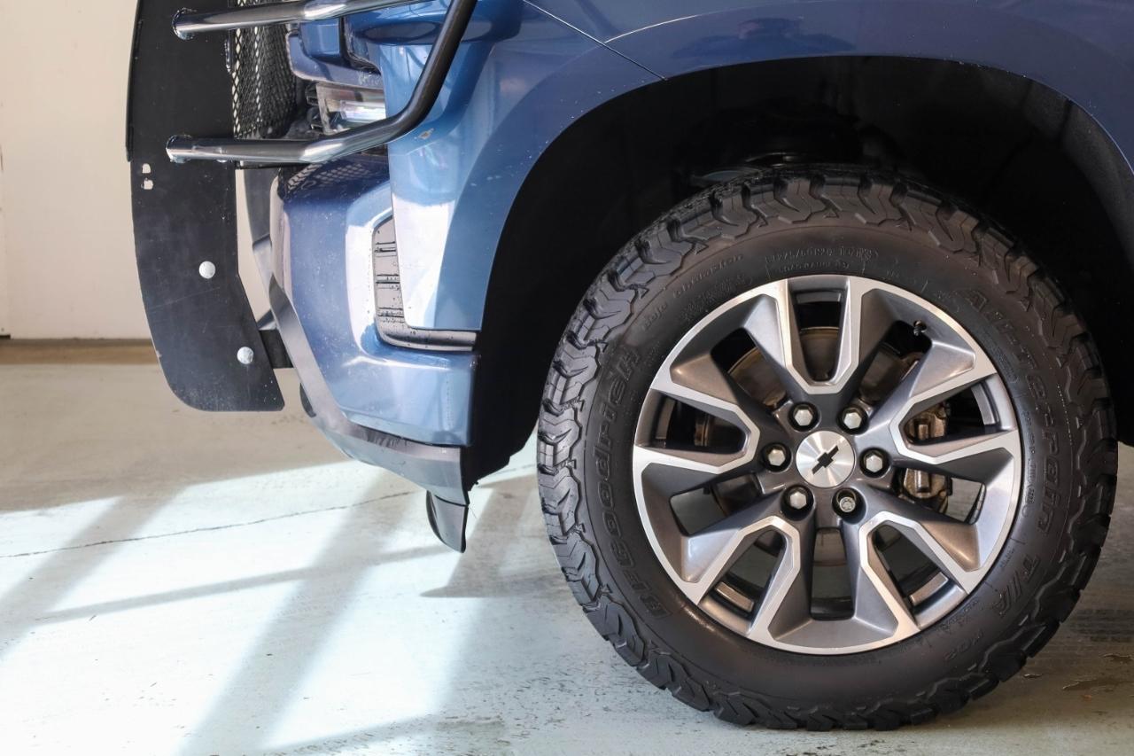 Chevrolet Silverado 1500 4WD Crew Cab 147" RST 2021