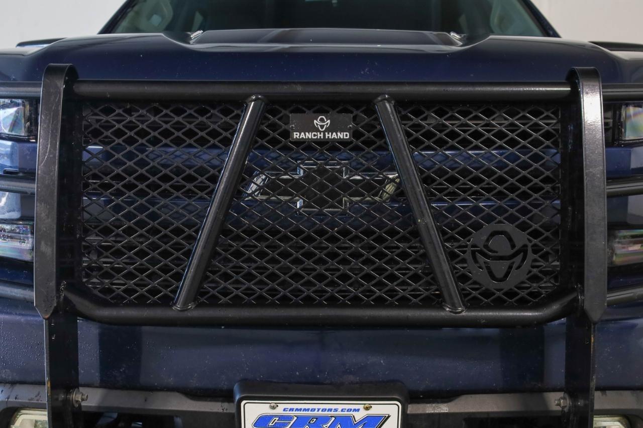 Chevrolet Silverado 1500 4WD Crew Cab 147" RST 2021