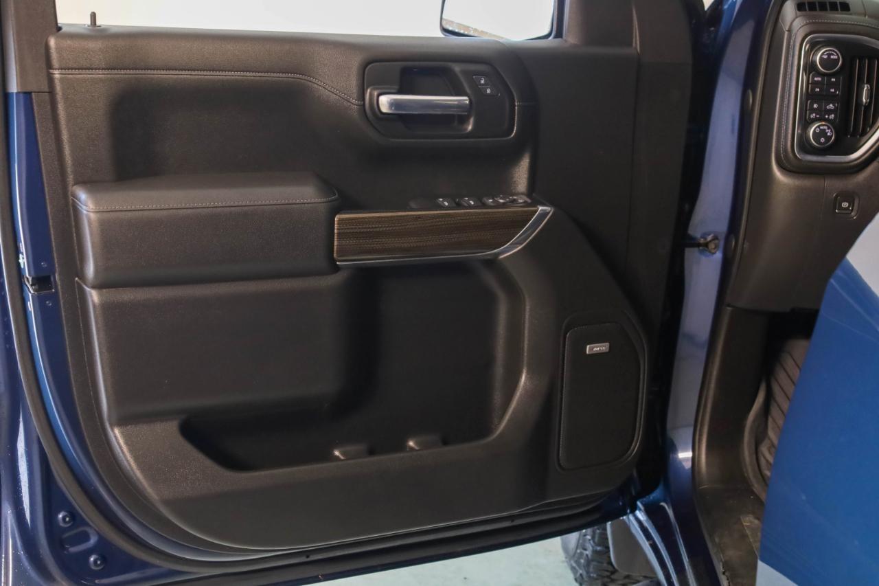 Chevrolet Silverado 1500 4WD Crew Cab 147" RST 2021