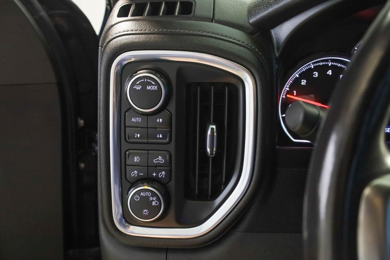 Chevrolet Silverado 1500 4WD Crew Cab 147" RST 2021