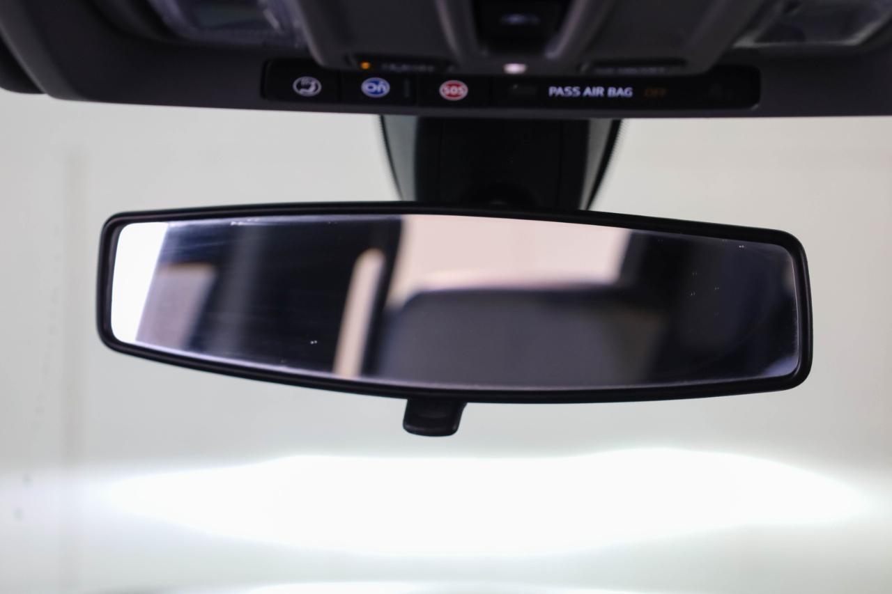 Chevrolet Silverado 1500 4WD Crew Cab 147" RST 2021