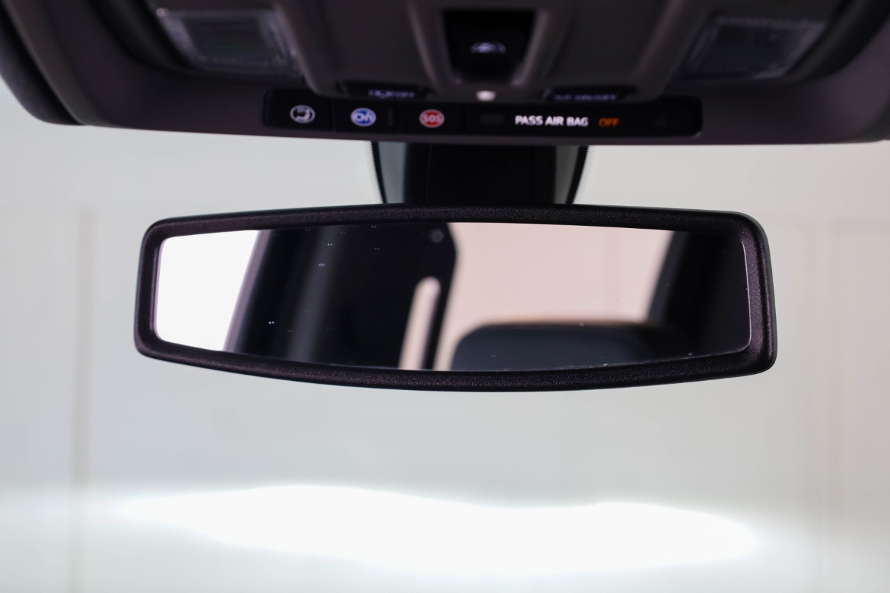 Chevrolet Silverado 1500 4WD Crew Cab 147" LTZ 2019