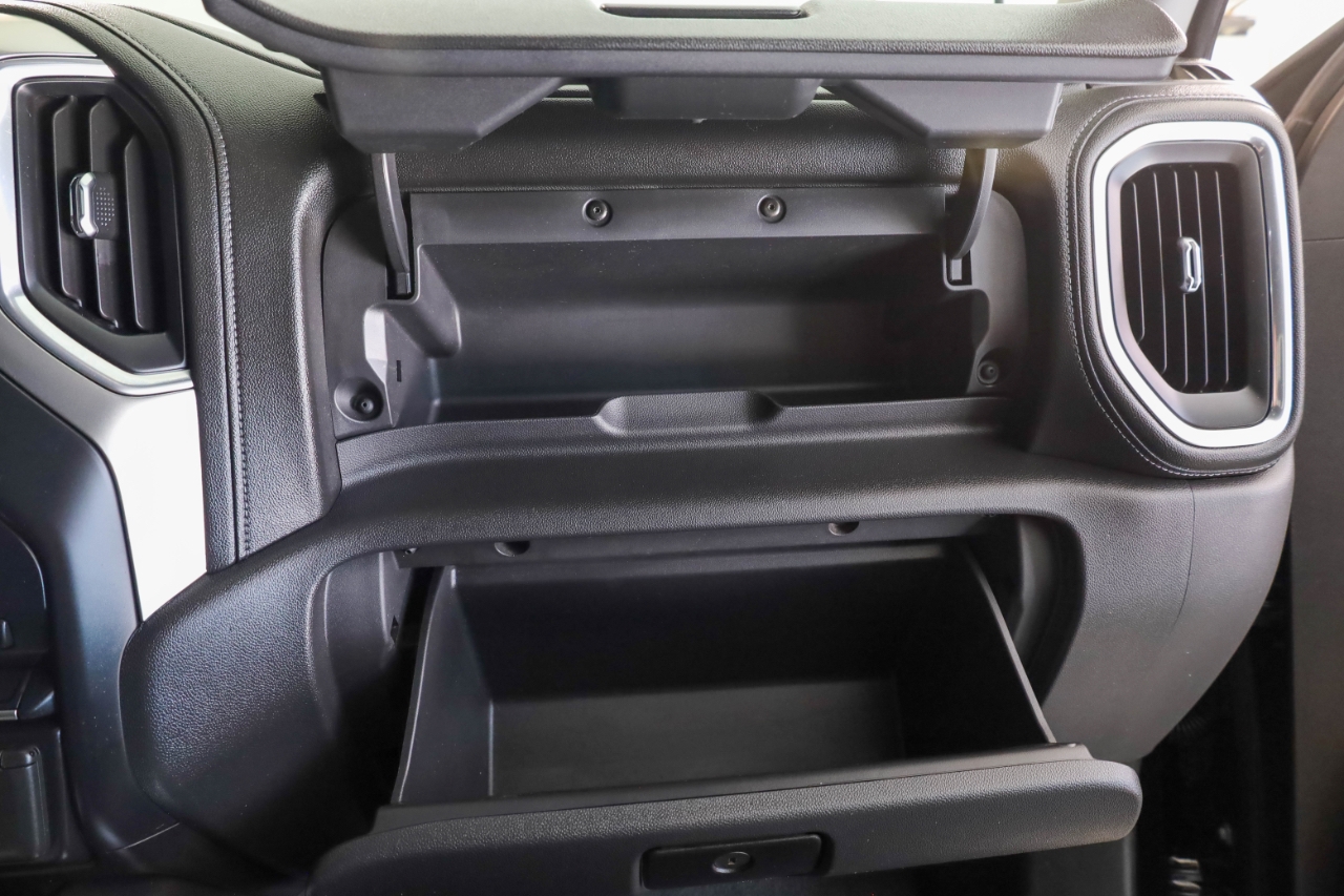 Chevrolet Silverado 1500 4WD Crew Cab 147" LTZ 2019