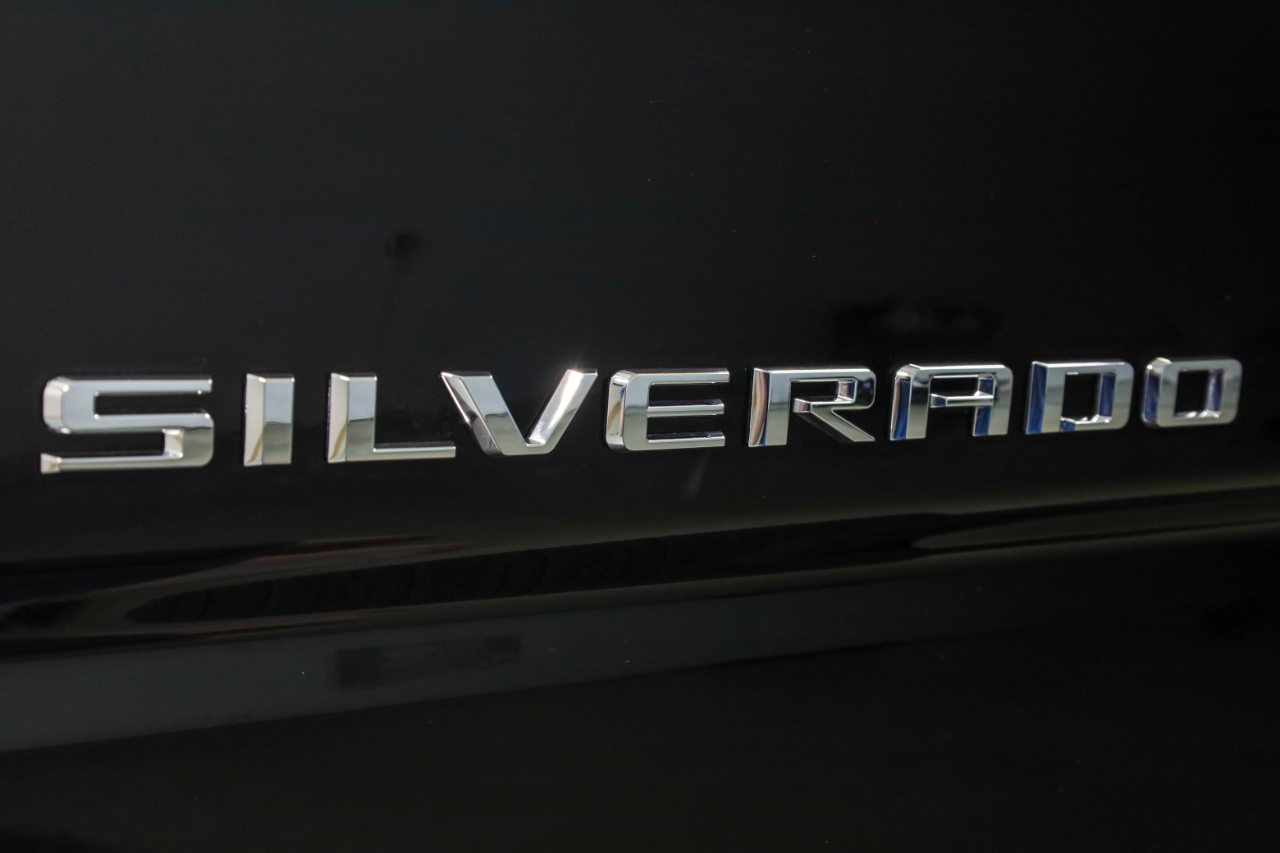 Chevrolet Silverado 1500 4WD Crew Cab 147" LTZ 2019