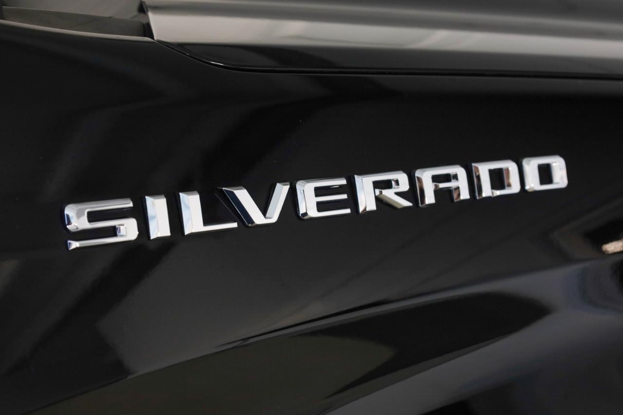 Chevrolet Silverado 1500 4WD Crew Cab 147" LTZ 2019