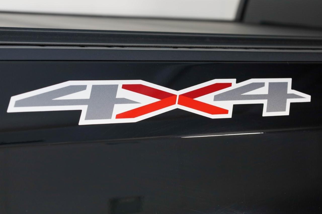 Chevrolet Silverado 1500 4WD Crew Cab 147" LTZ 2019