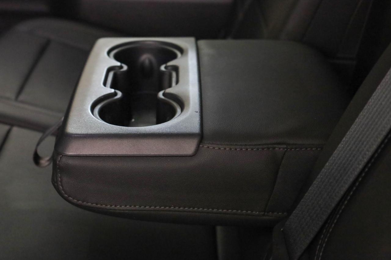 Chevrolet Silverado 1500 4WD Crew Cab 147" LTZ 2019