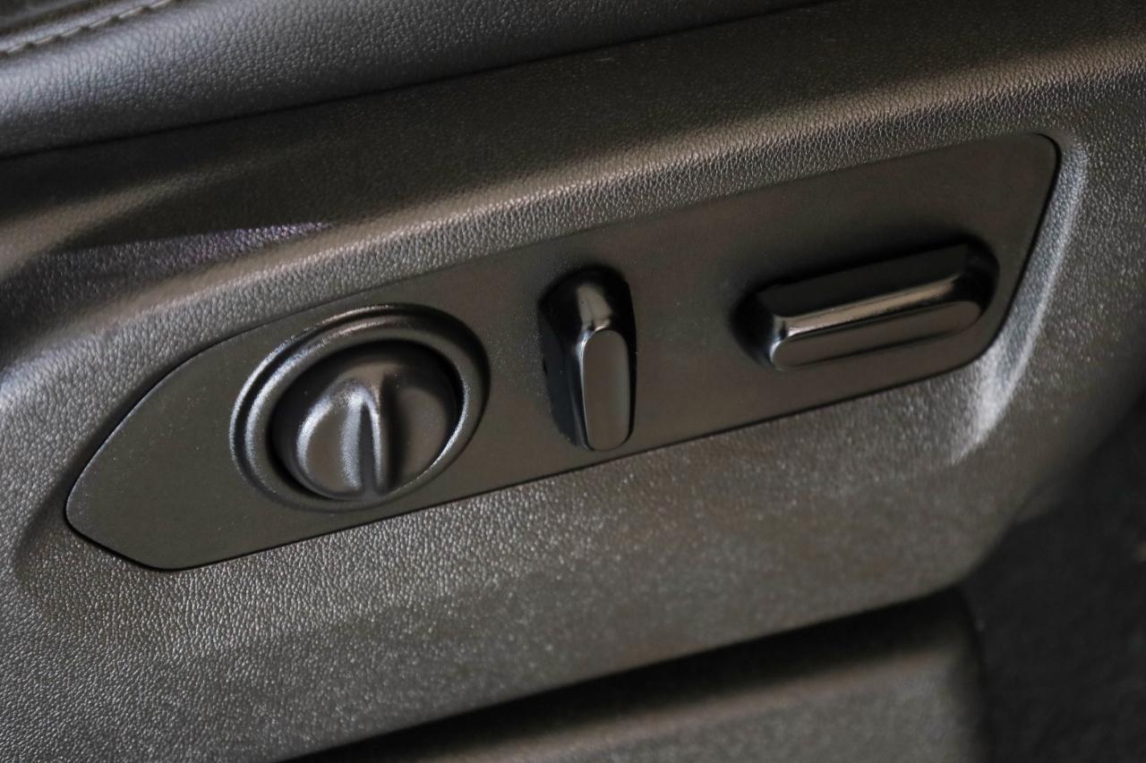 Chevrolet Silverado 1500 4WD Crew Cab 147" LTZ 2019