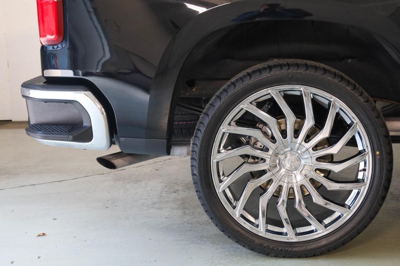 Chevrolet Silverado 1500 4WD Crew Cab 147" LTZ 2019