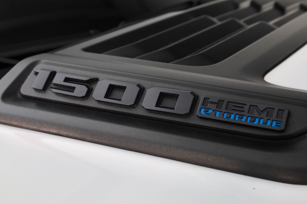 RAM 1500 Rebel 4x4 Crew Cab 5'7" Box 2024