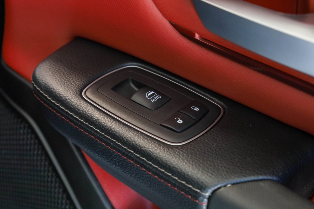 RAM 1500 Rebel 4x4 Crew Cab 5'7" Box 2024