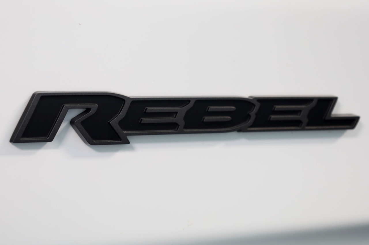 RAM 1500 Rebel 4x4 Crew Cab 5'7" Box 2024