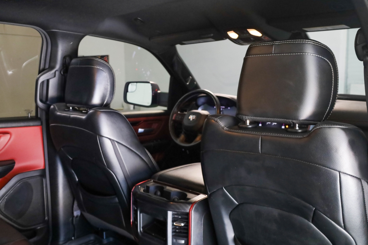 RAM 1500 Rebel 4x4 Crew Cab 5'7" Box 2024