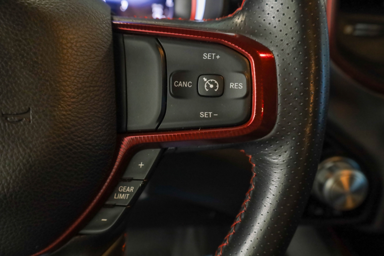 RAM 1500 Rebel 4x4 Crew Cab 5'7" Box 2024