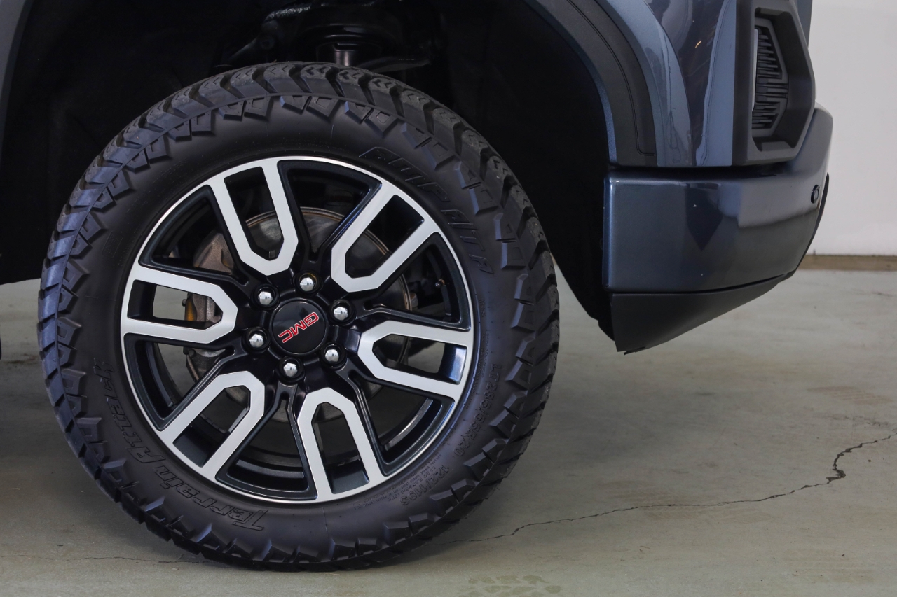 GMC Sierra 1500 4WD Crew Cab 147" AT4 2021