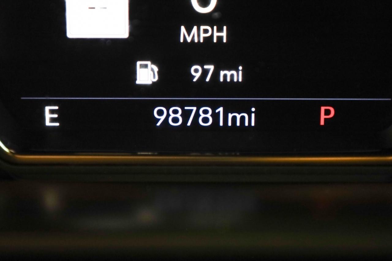 GMC Sierra 1500 4WD Crew Cab 147" AT4 2021