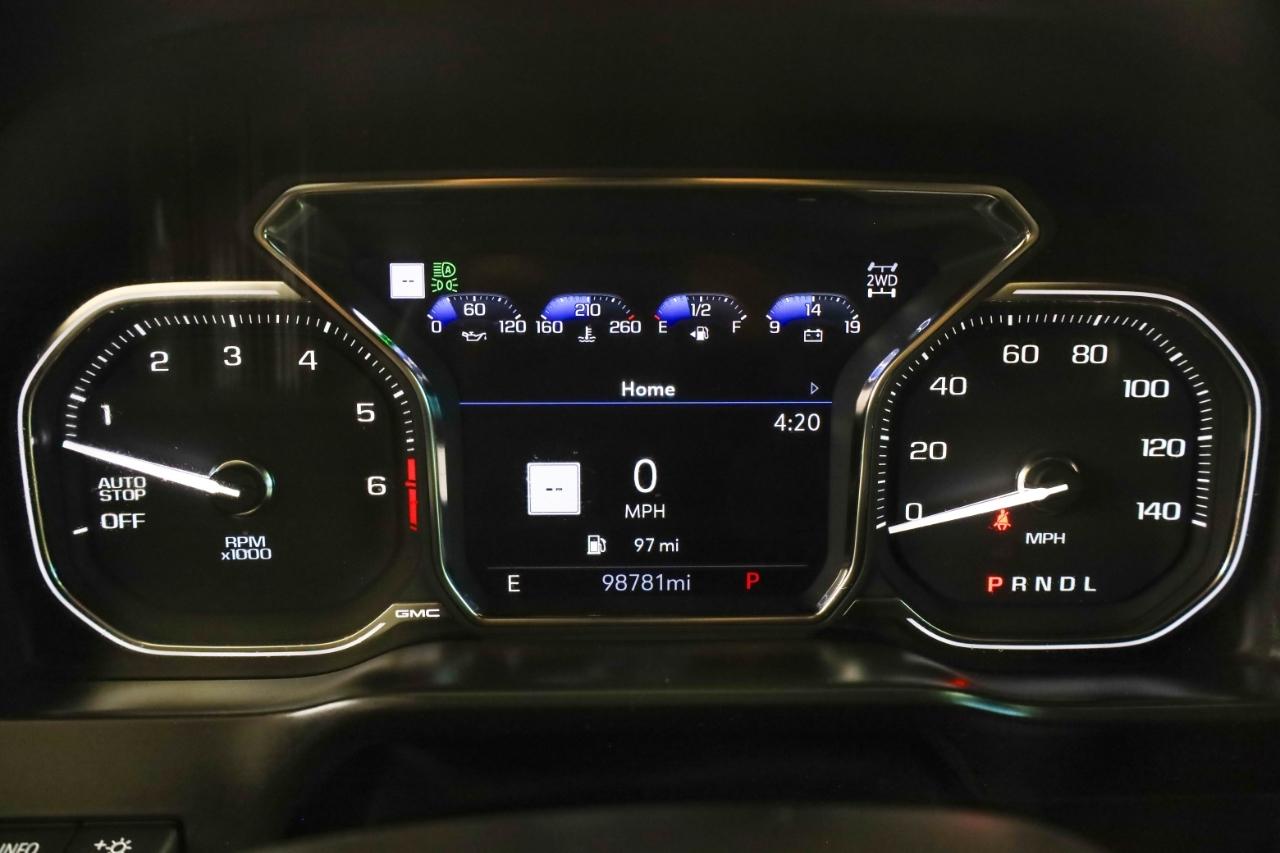 GMC Sierra 1500 4WD Crew Cab 147" AT4 2021