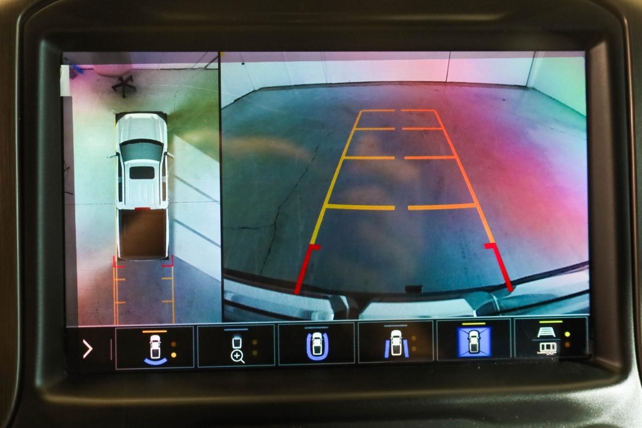 GMC Sierra 1500 4WD Crew Cab 147" AT4 2021