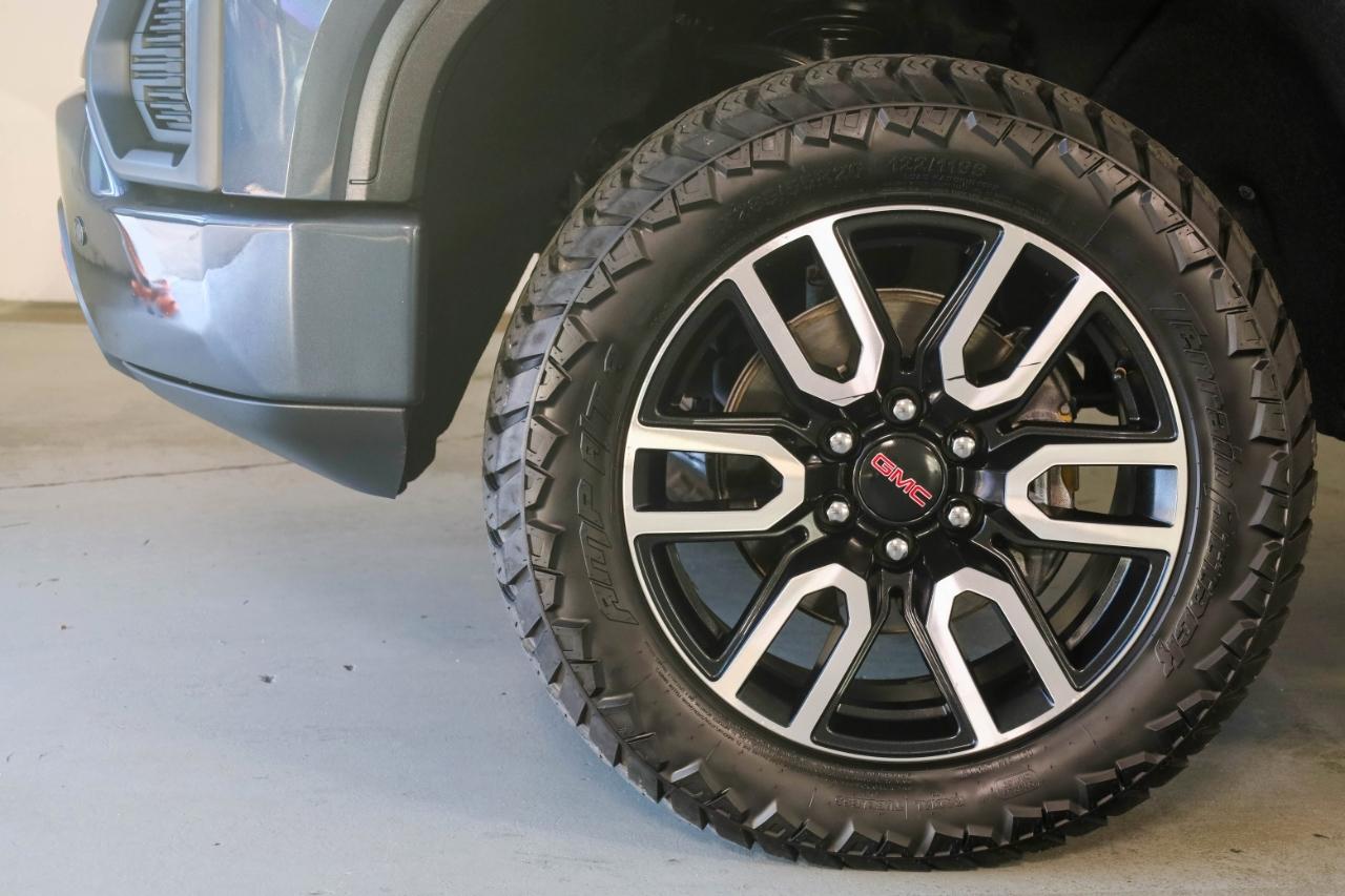 GMC Sierra 1500 4WD Crew Cab 147" AT4 2021