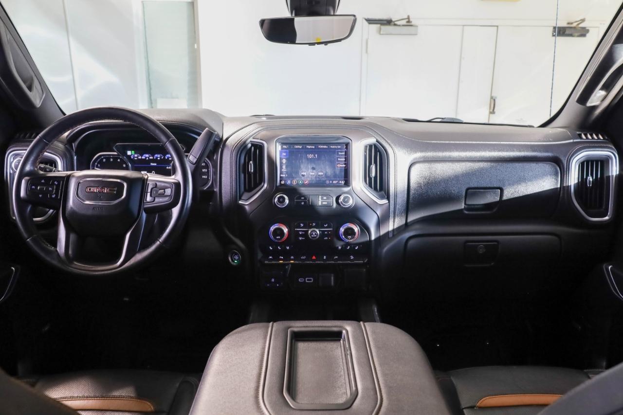 GMC Sierra 1500 4WD Crew Cab 147" AT4 2021