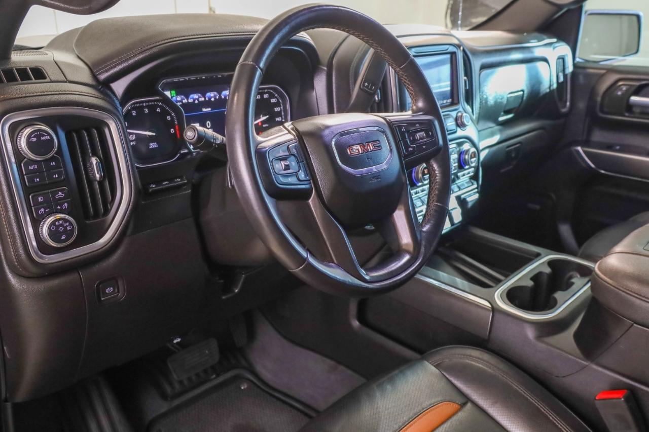 GMC Sierra 1500 4WD Crew Cab 147" AT4 2021