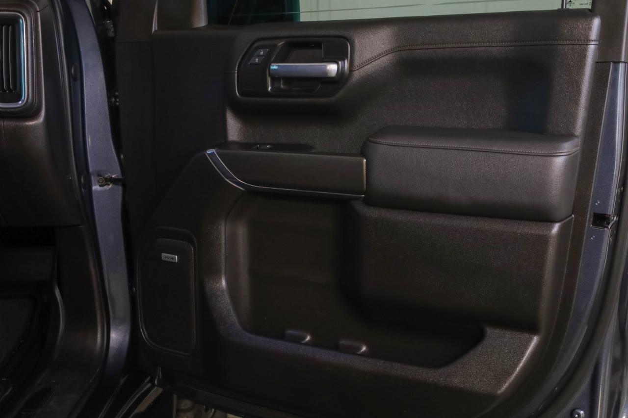 GMC Sierra 1500 4WD Crew Cab 147" AT4 2021