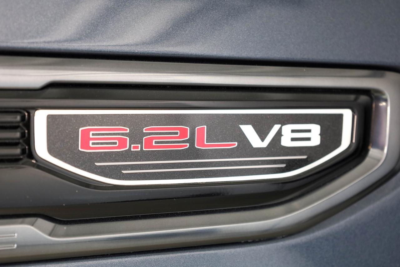 GMC Sierra 1500 4WD Crew Cab 147" AT4 2021