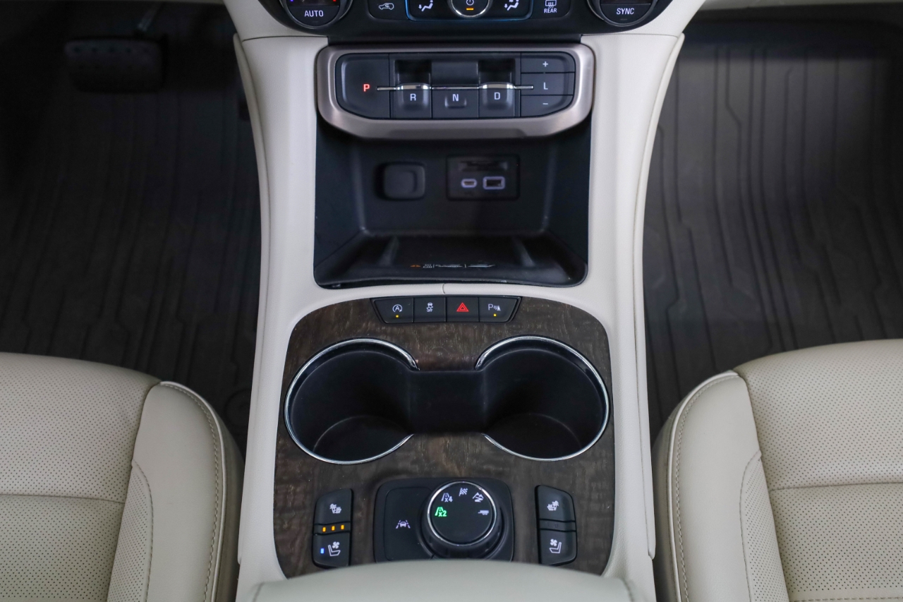 GMC Acadia AWD 4dr Denali 2020